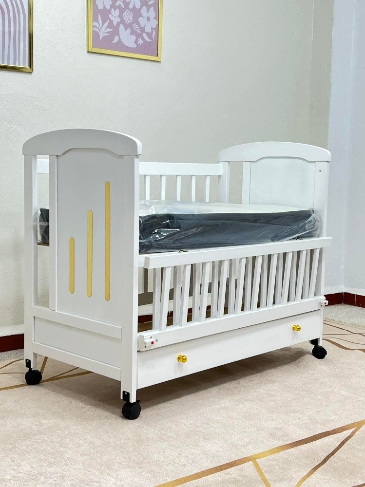 lit bébé - 1