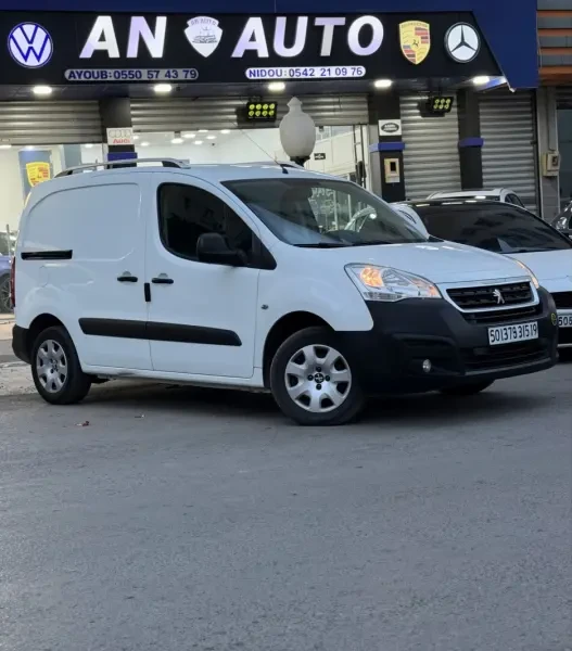 Peugeot Partner 2015 B9 - 4