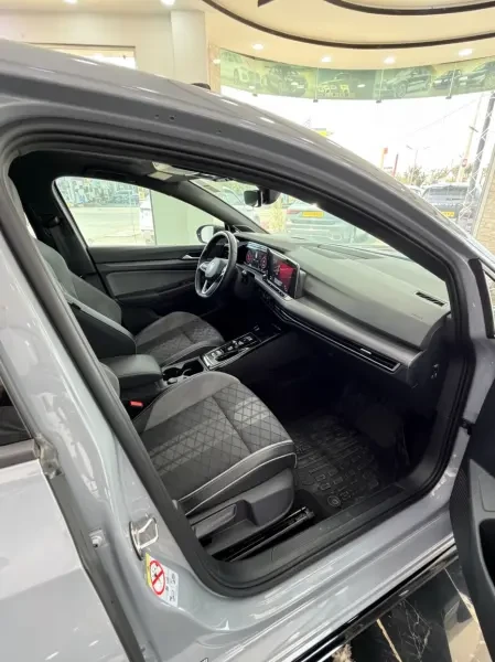Volkswagen Golf 8 2024 R-Line - 4