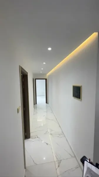 بيع شقة 4 غرف - 2