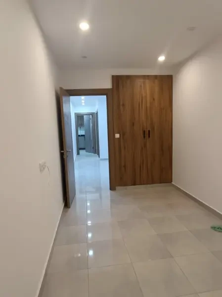 شقة 3 غرف للبيع - 4