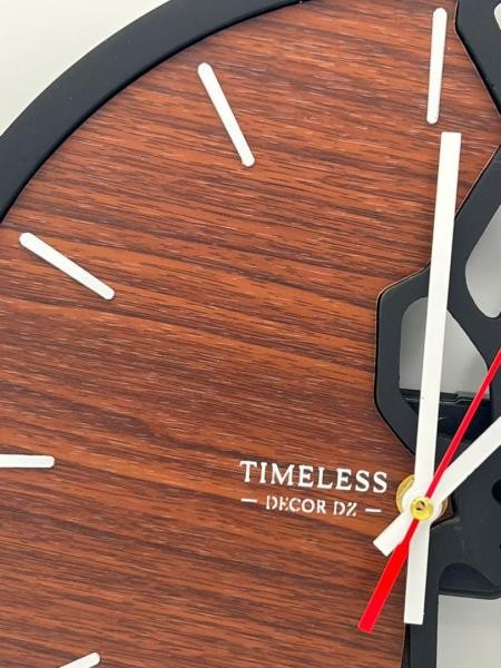 Horloge murale effet bois - 2