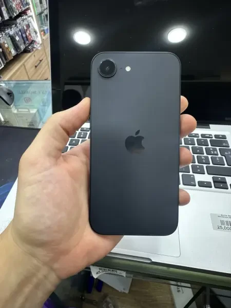 Apple iPhone 16e ESIM - 1