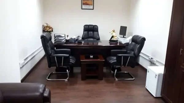 مطلوب سكرتيرة في مكتب أعمال - 1