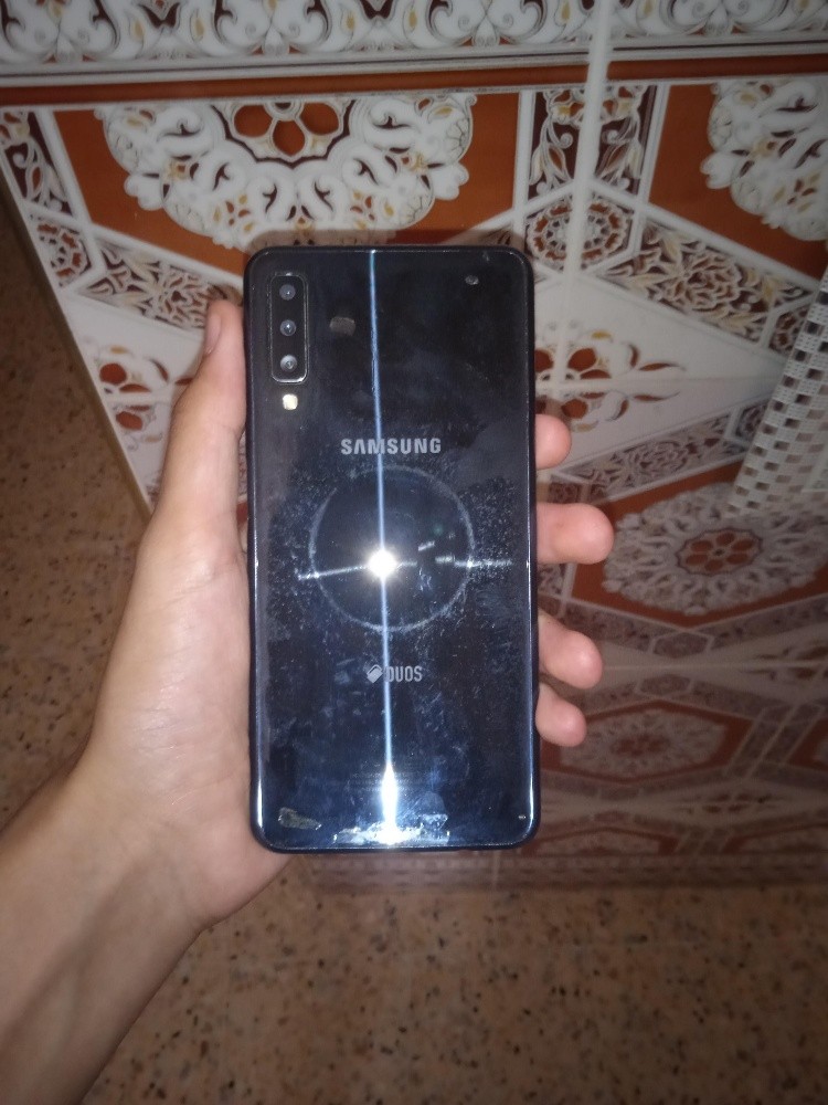 سامسونج جالاكسي اي 7 - 1