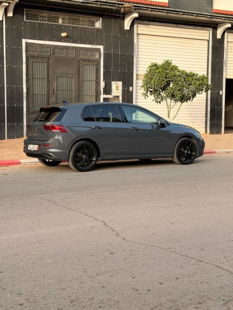 golf 8 - 1