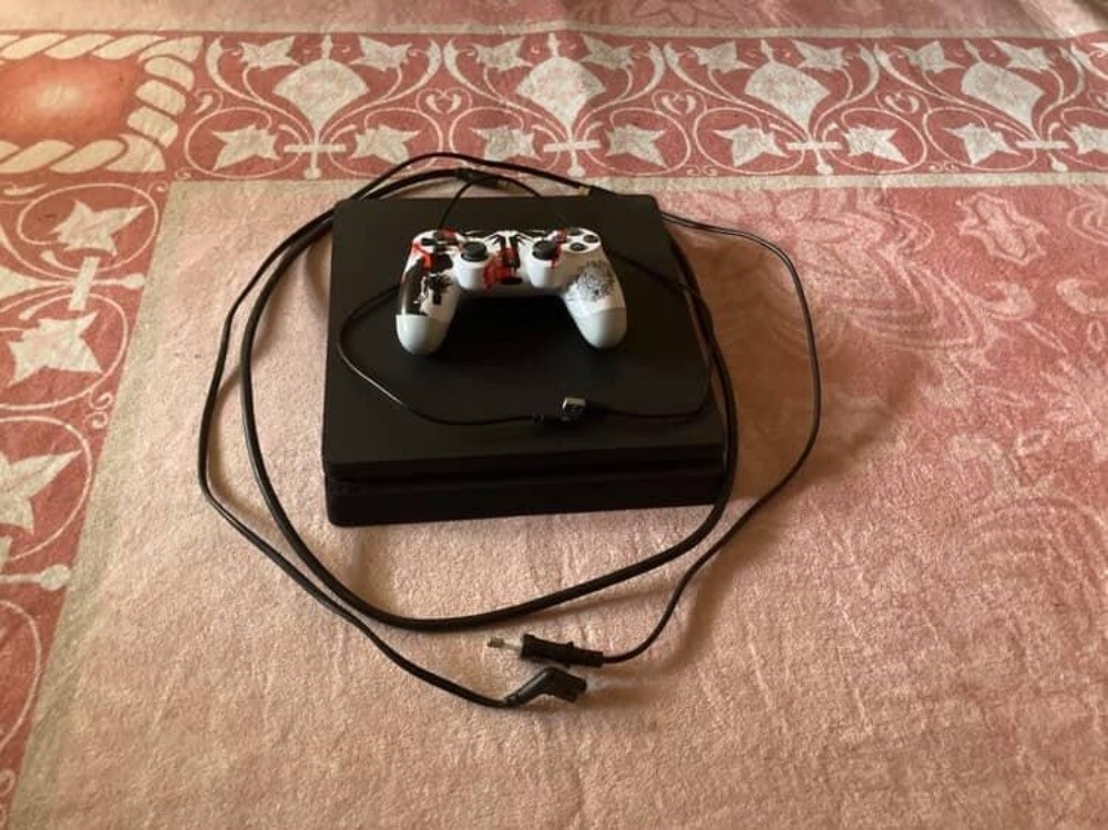 ps4 slim virsion 13.53 - 4
