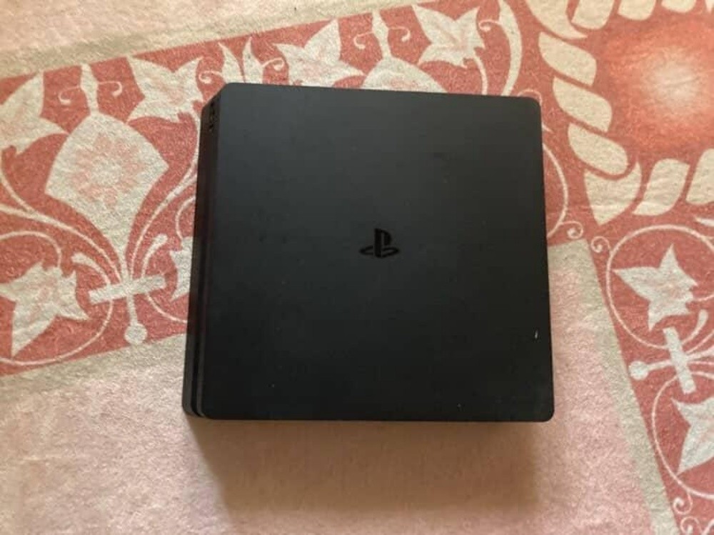 ps4 slim virsion 13.53 - 5