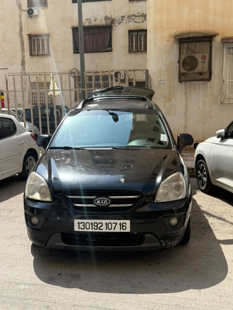 kia carens 3 2.0 hdi 110 - 11