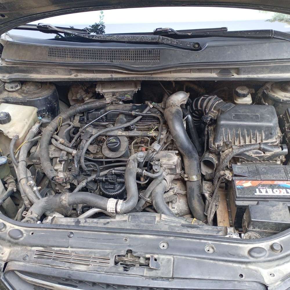 kia carens 3 2.0 hdi 110 - 15