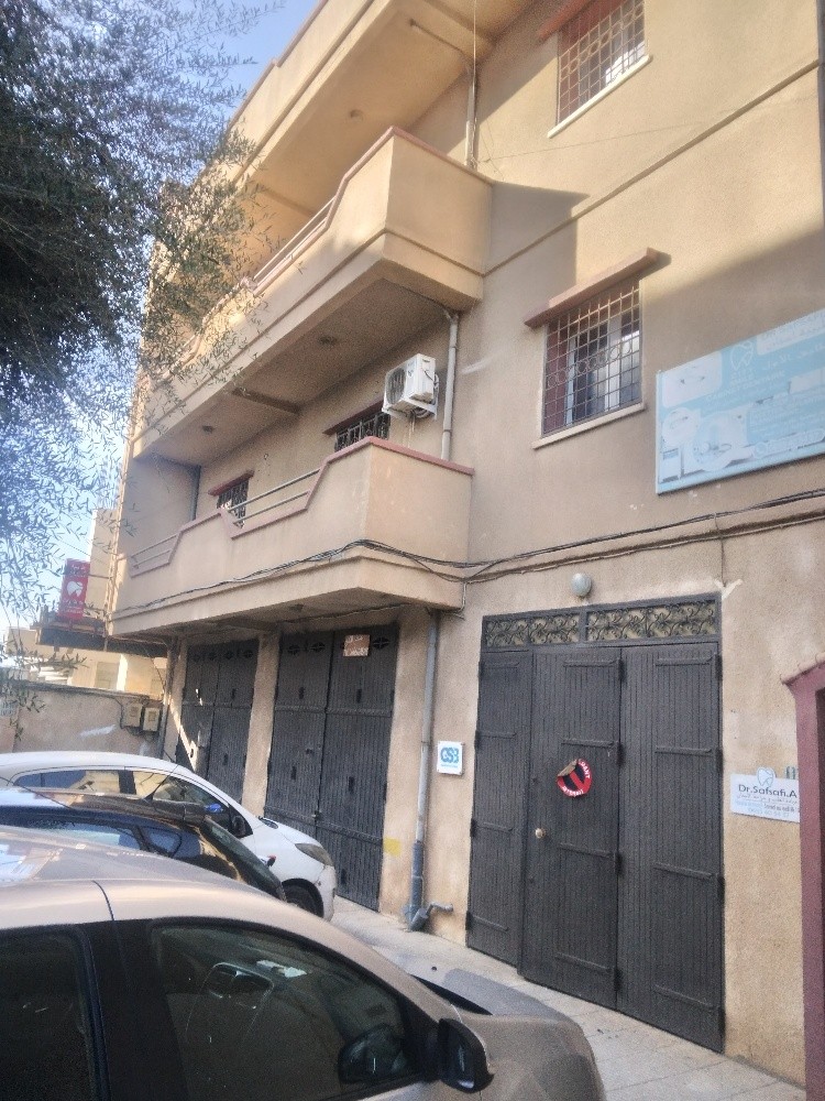 Bâtiment commercial à louer - 2