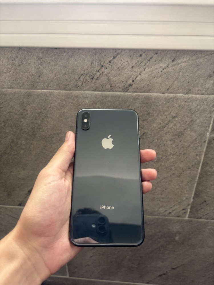 iphone xs max - 1