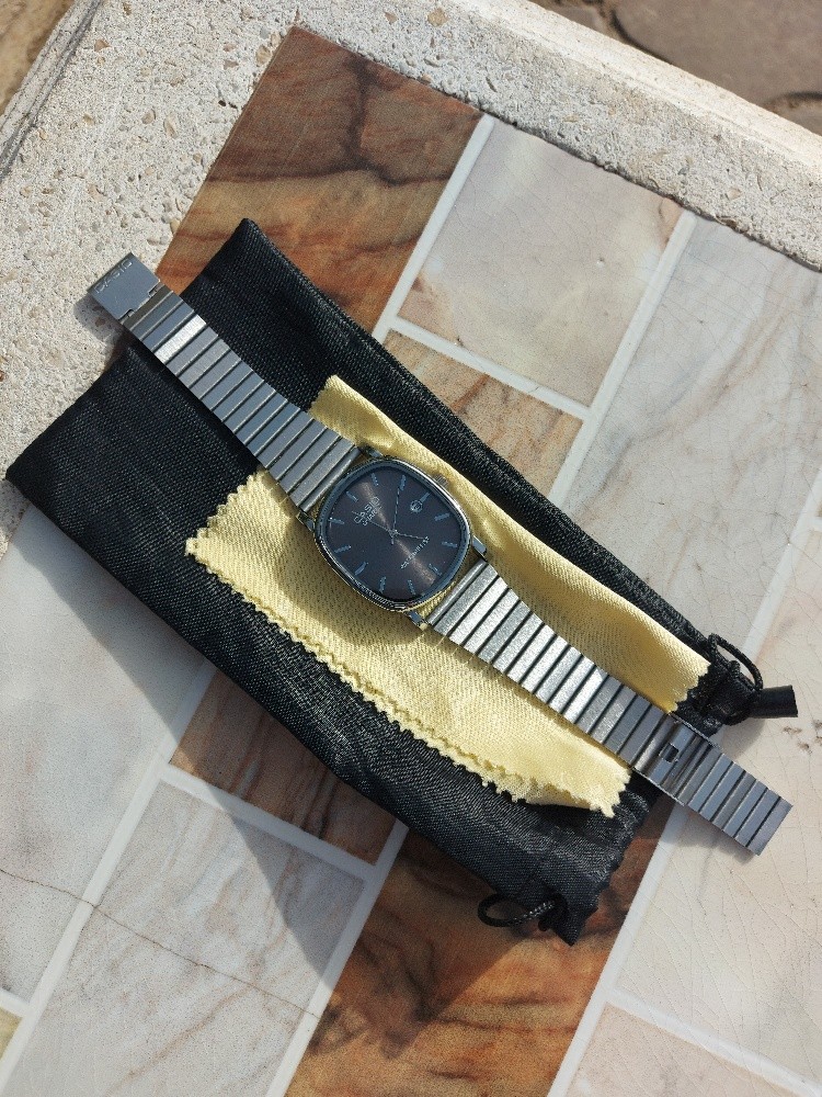 montre old money - 1