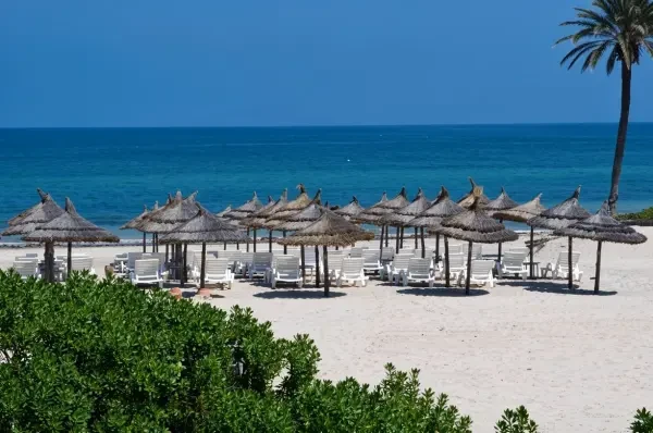 72.000 Da HAMMAMET et SOUSSE par - 1