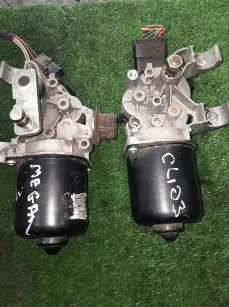 Moteur dessuie glace renault mega - 1