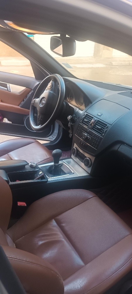Mercedes c220 à vendre - 8