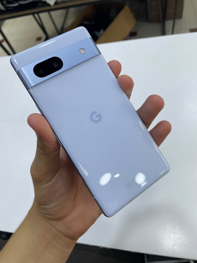 Google pixel 7a - 1