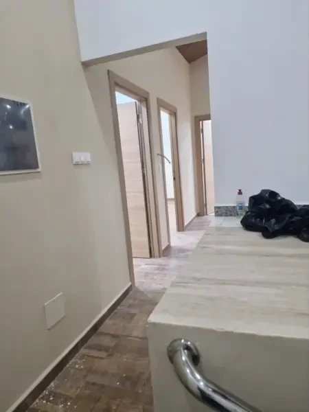 بيع شقة 4 غرف - 2