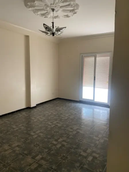 كراء شقة طابق فيلا 4 غرف - 4