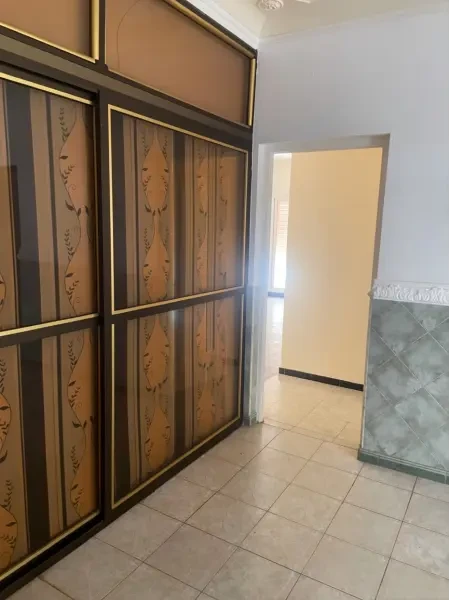 كراء شقة طابق فيلا 4 غرف - 3