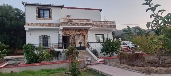 كراء للعطل فيلا جيجل - 1