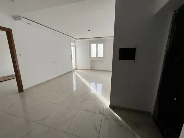 بيع شقة 3 غرف - 2