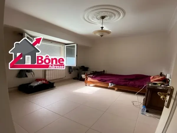 بيع شقة 5 غرف - 1