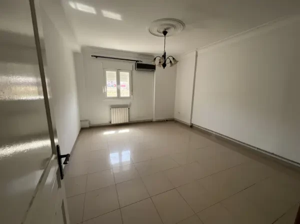 Location Appartement Niveau f4 - 3