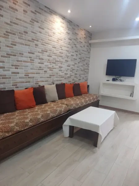 Location Appartement Niveau f2 - 2