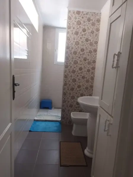 Location Appartement Niveau f2 - 1