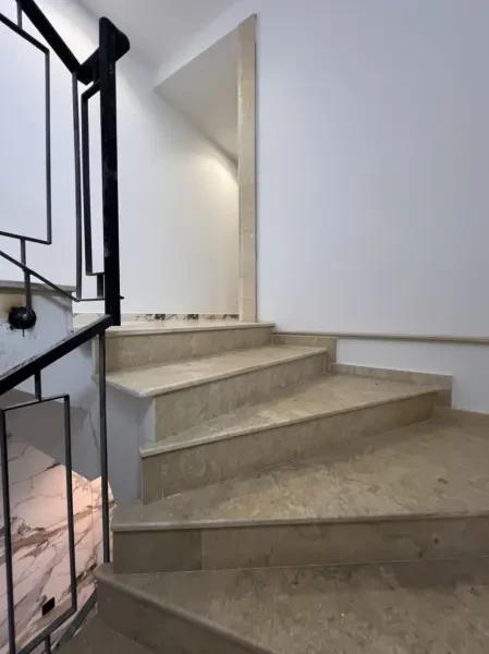 Location Appartement F4 Oran - 3