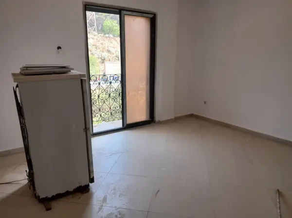 Location Appartement Niveau f4 - 1