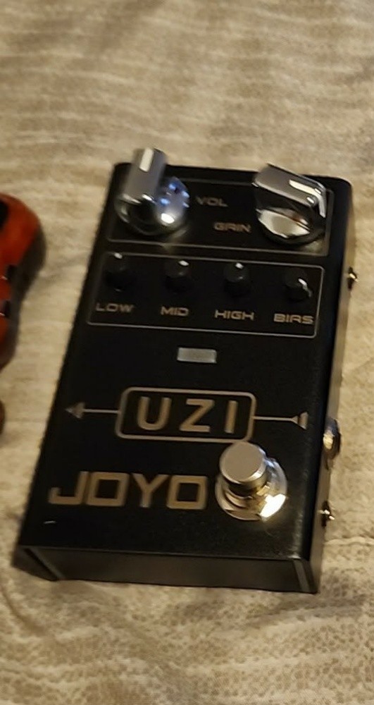 JOYO R-08 UZI Distortion - 1