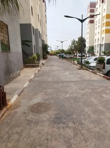 كراء شقة 4 غرف - 1