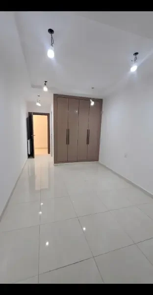 عقار للبيع - 5