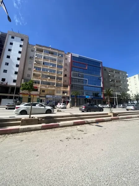 بيع شقة 3 غرف - 1