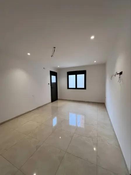 بيع شقة 3 غرف 4 غرف - 2