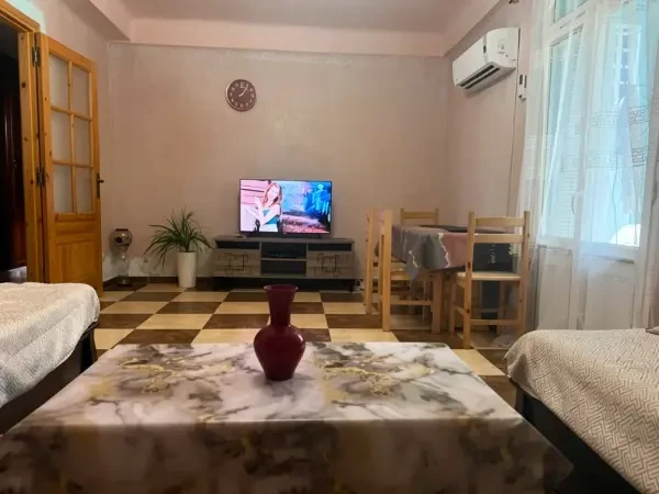بيع شقة 3 غرف - 5