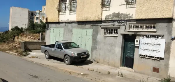 بيع محل تيزي وزو تيقزيرت - 1