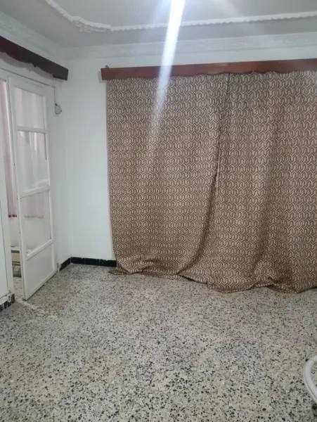كراء شقة 3 غرف - 5