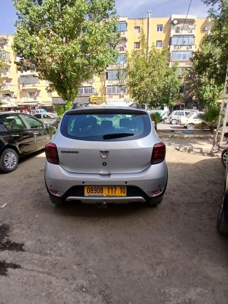 Dacia sandero - 2