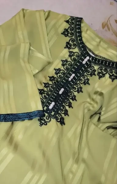 بدعية حرة ملبوسة مرة وحدة - 1