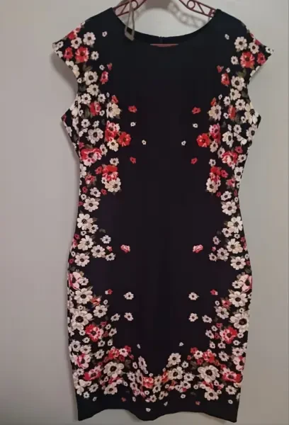 Robe - 1