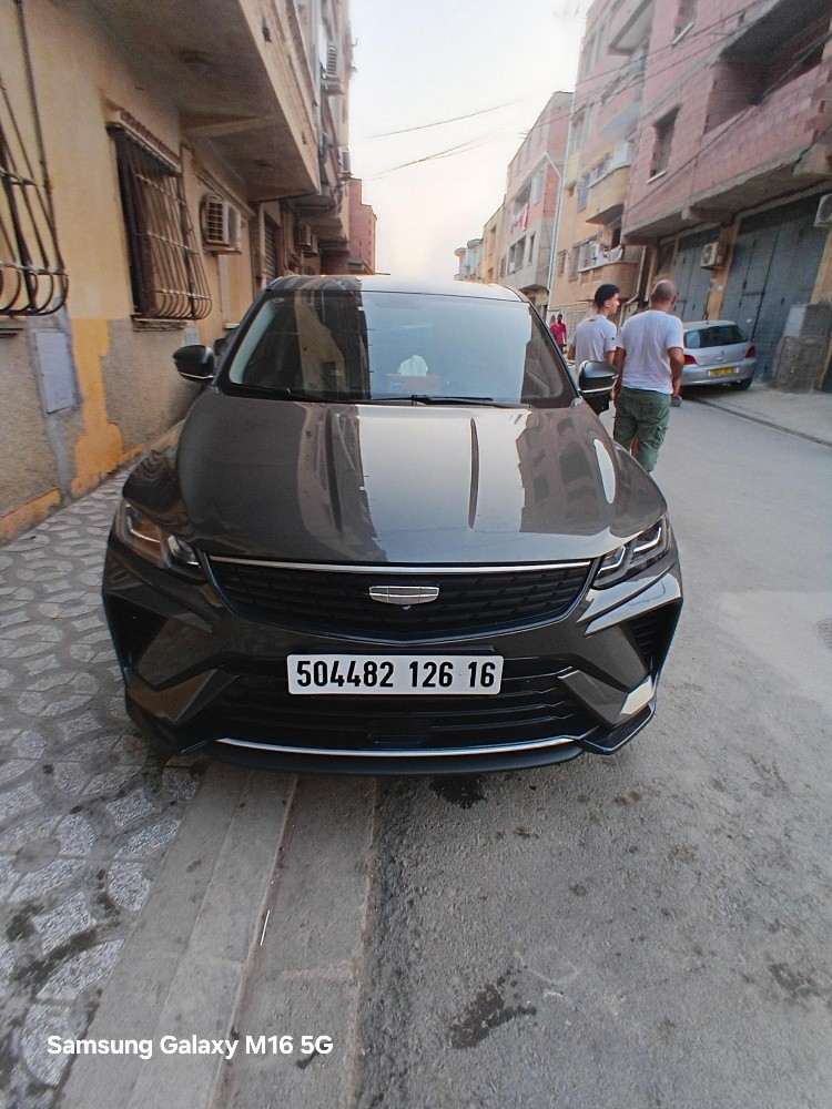 geely coolray - 5