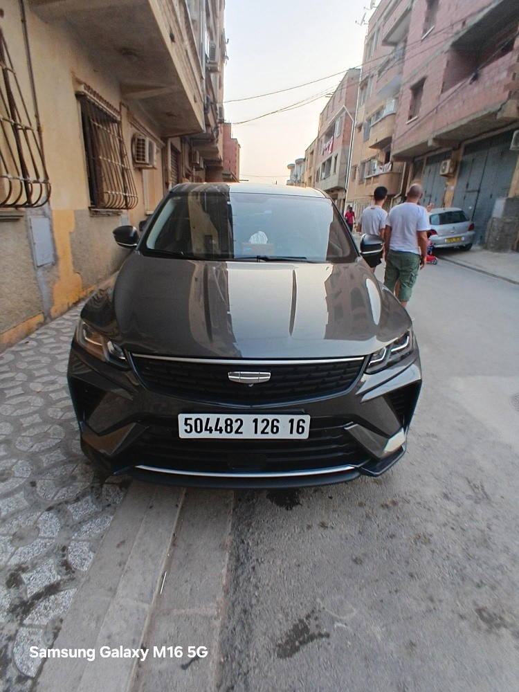 geely coolray - 3
