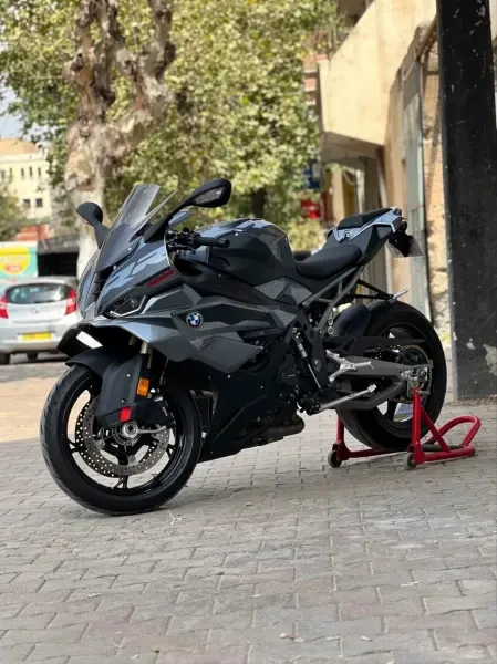 BMW S1000RR 2025 - 1