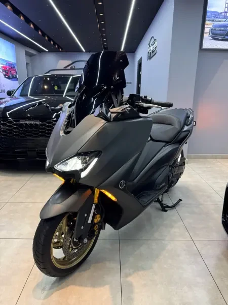 Yamaha Tmax 560 2022 - 1