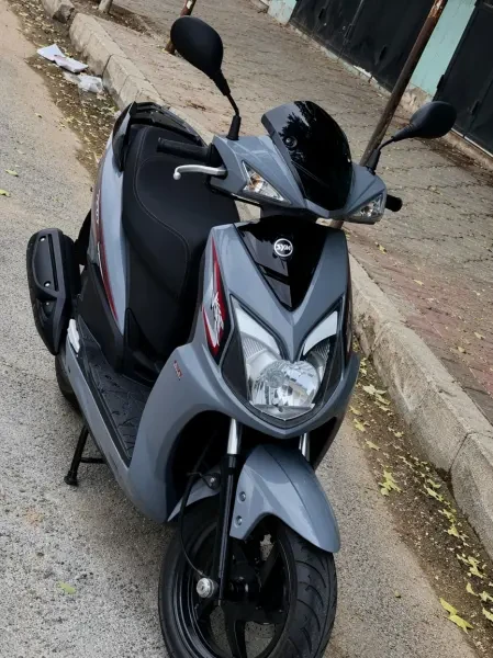 Sym jet 4 Jet 4 gris nardo 2026 - 1