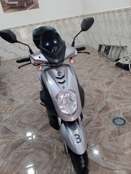 Kymco Agility 16+ 200i - 1