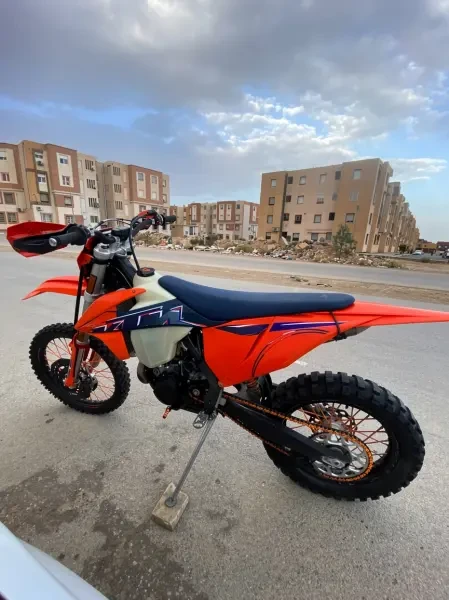 KTM 450 2022 - 1